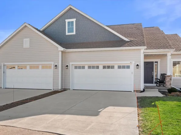 807 Bridlewood DRIVE #11, Hartford, WI 53027