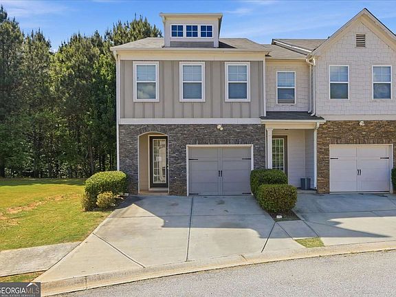 2nd image of 5064 Longview Walk