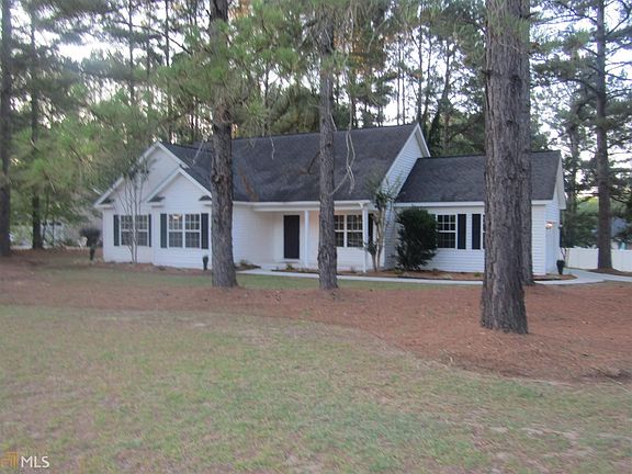 2nd image of 609 Ogeechee Dr W
