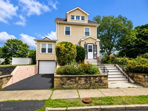 1038 Fairview Pl, Hillside Twp., NJ 07205