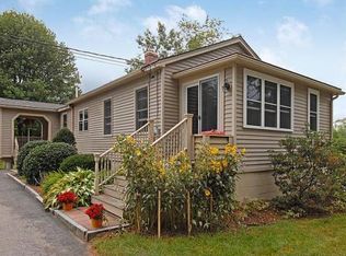 14 Cemetery Rd, Rochester, NH 03839