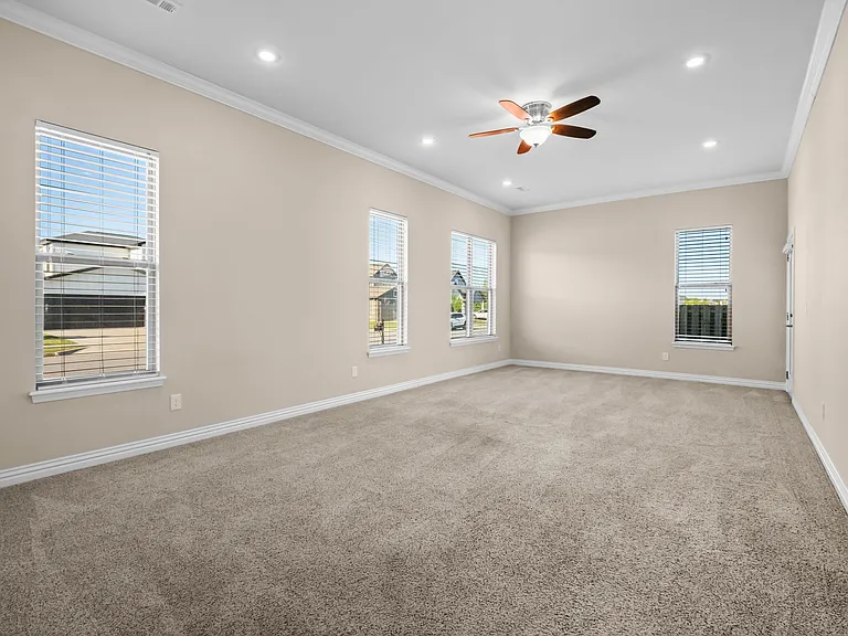 1737 W Broadway Pl — Photo 9