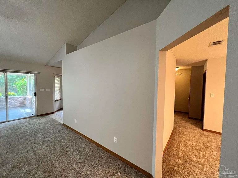 9046 Caribbean Dr — Photo 6