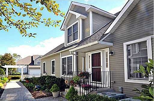 1st image of 6 Avenir Ct