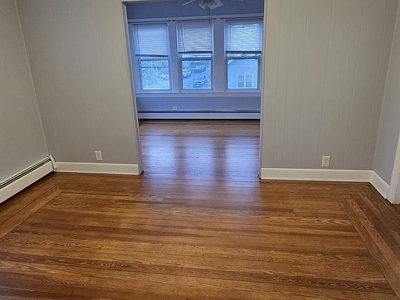 3rd image of 101 Rosemont Ave Floor 2