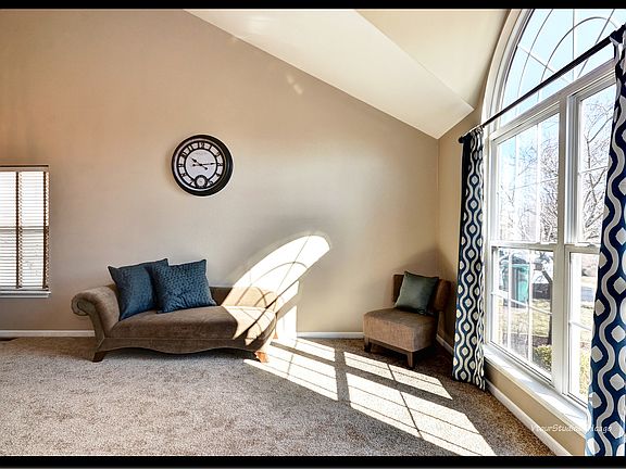 3rd image of 2103 Ashbrook Ct