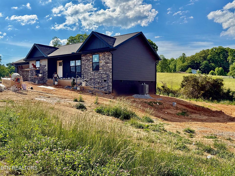 1st image of 120 Milo Cir