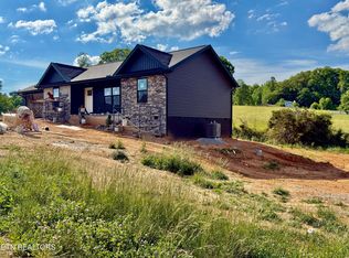 120 Milo Cir, Tazewell, TN 37879