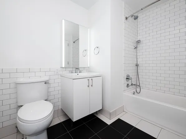 70 Pine Street image 4 of 20