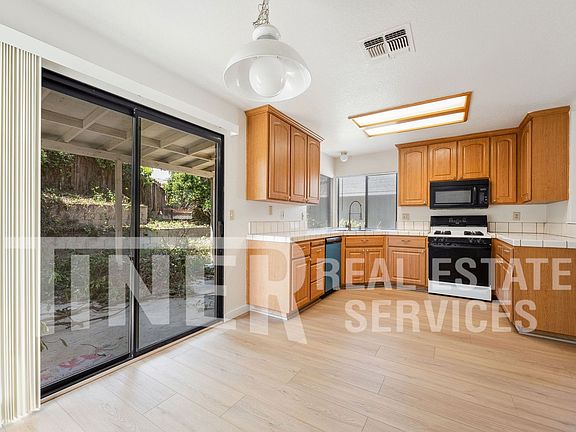4th image of 8319 Northam Dr