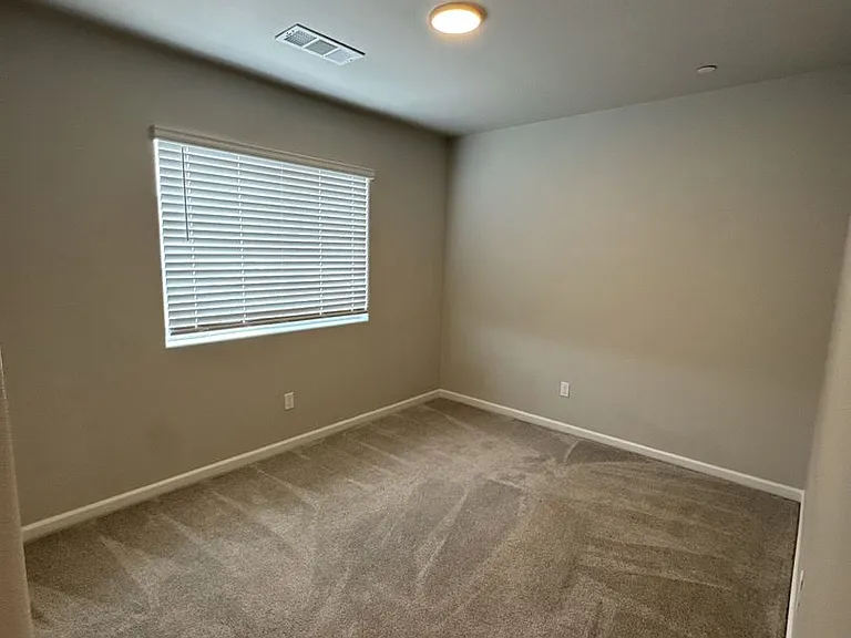 414 S Summit St #101-104 — Photo 21