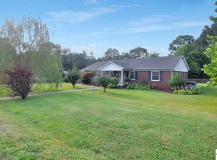 402 West Campsite Dr, Benton, KY 42025