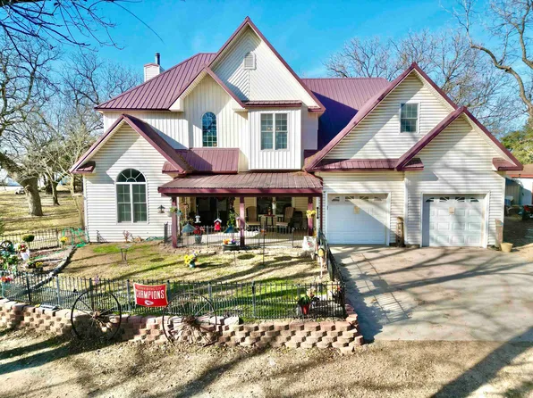 9201 S Bone Springs Rd, Abbyville, KS 67510