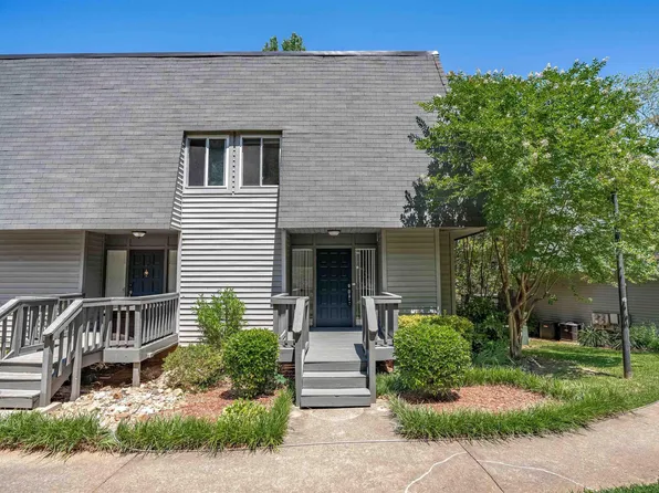 301 Harbor Heights Dr APT 9D, Lexington, SC 29072