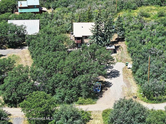 3rd image of 15699 Aspen Glen Ln