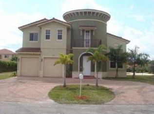 13184 SW 195th St, Miami, FL 33177