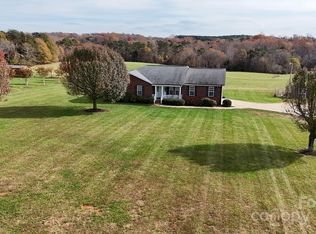 3610 Plantation Dr, Vale, NC 28168