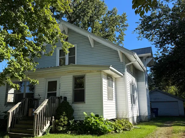 226 Planett St #1, La Porte, IN 46350