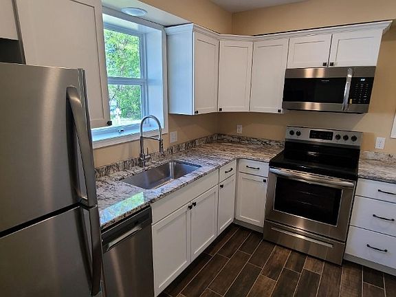 2nd image of 28660 W Lake Dr