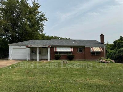 9816 Scottdale Dr, Saint Louis, MO, 63136