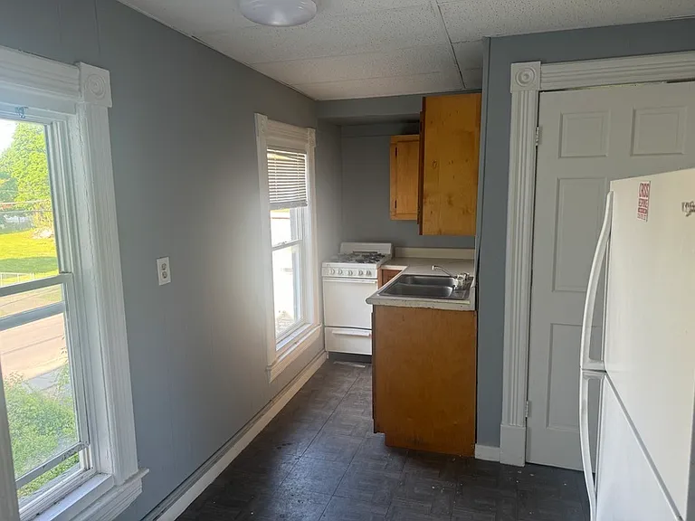 334 Clay St #6 — Photo 3