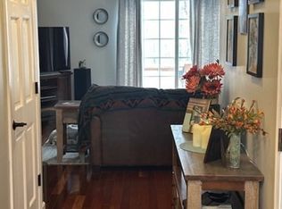 14 Autumn Ln UNIT 14, Northborough, MA 01532