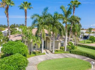 400 6th Ave N, Tierra Verde, FL 33715