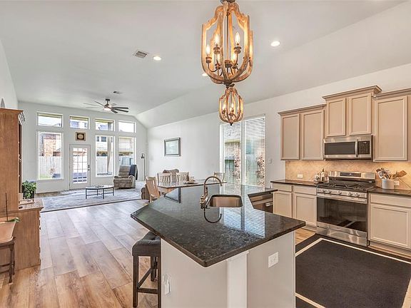 2nd image of 9427 Harmony Lake Ln