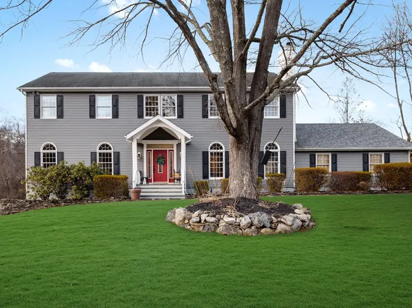 2 Moore Drive, Yorktown Heights, NY 10598