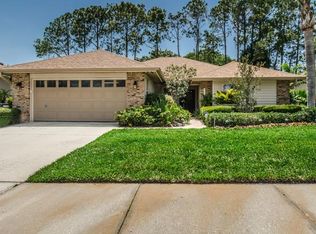 2405 Dana Dr, Safety Harbor, FL 34695