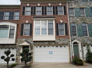 11412 Log Ridge Dr, Fairfax, VA 22030