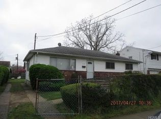 415 Champlain Ave, West Hempstead, NY 11552