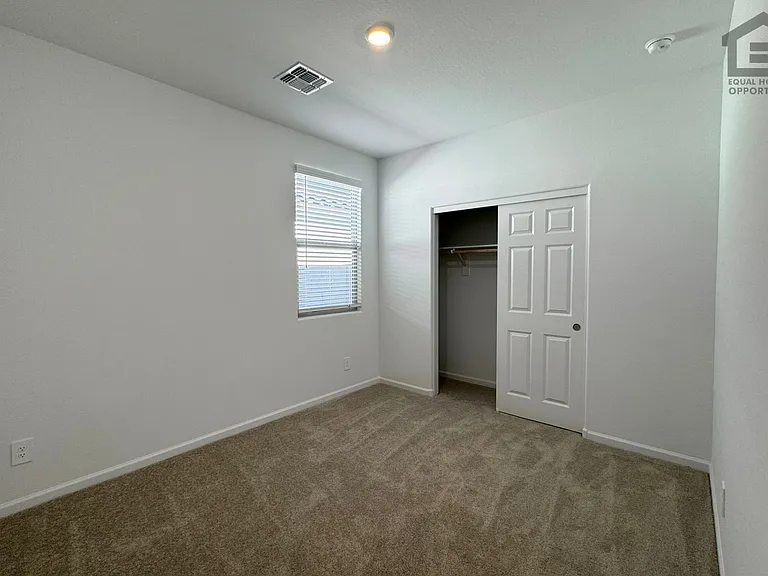 18236 W Avenida Del Sol — Photo 15