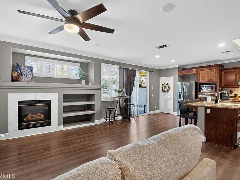 959 Hemingway Dr — Photo 10