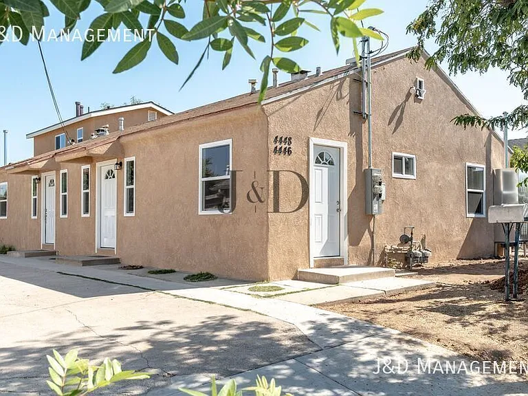 4446-4448 G St #4448 — Photo 12