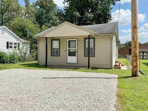 222 W Adams Ave, Chandler, IN 47610
