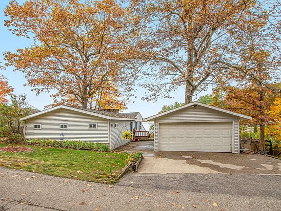 5th image of 12761 Glorietta Dr