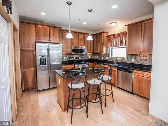 3rd image of 10749 Falling Water Ln Unit B