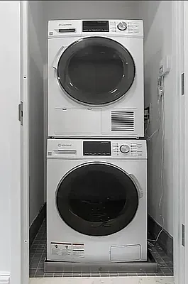 Laundry, photo 1