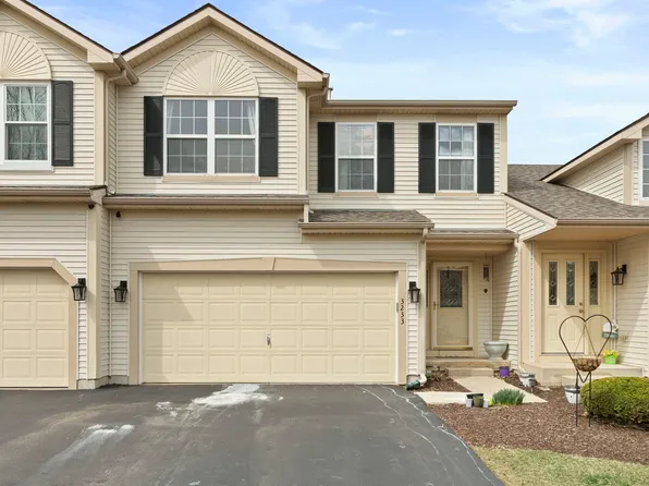 3233 Wineberry Dr, Dekalb, IL 60115