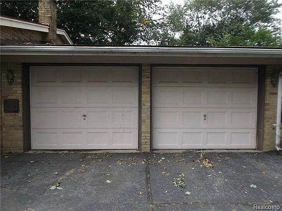 3rd image of 8635 Kidley Dr