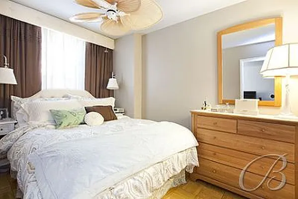 Sold by Bellmarc Realty | media 10