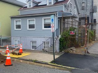 8 Morris Place, Yonkers, NY 10705