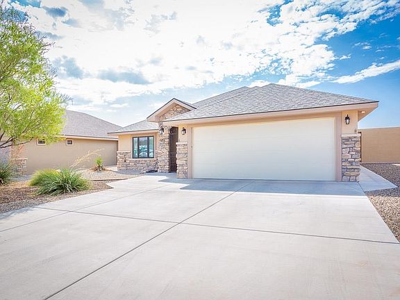 3rd image of 1212 Karabella Way