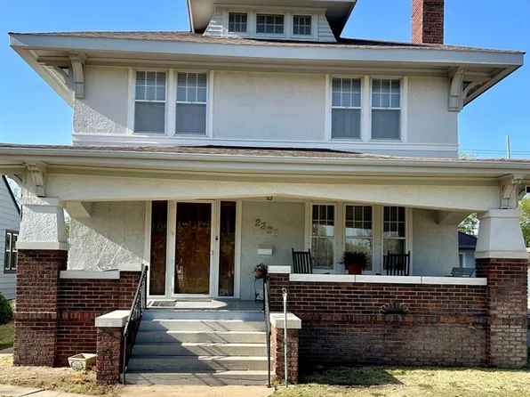 2320 Broadway Ave, Great Bend, KS 67530