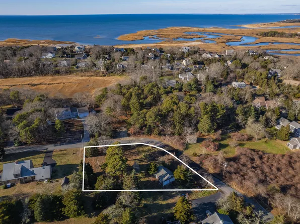 95 Windjammer Lane, Eastham, MA 02642