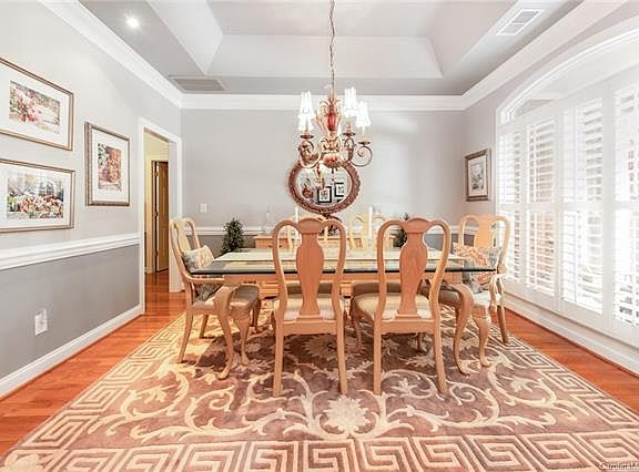 4th image of 108 Andover Pl