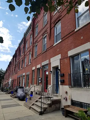 2911 W Girard Ave #2 Photo 1