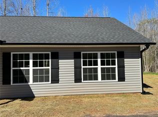 295 Grainger Rd, Dahlonega, GA 30533