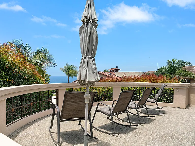 7612 Hillside Dr — Photo 45